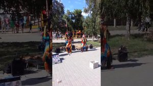 Индейцы играют и поют в Яровом!