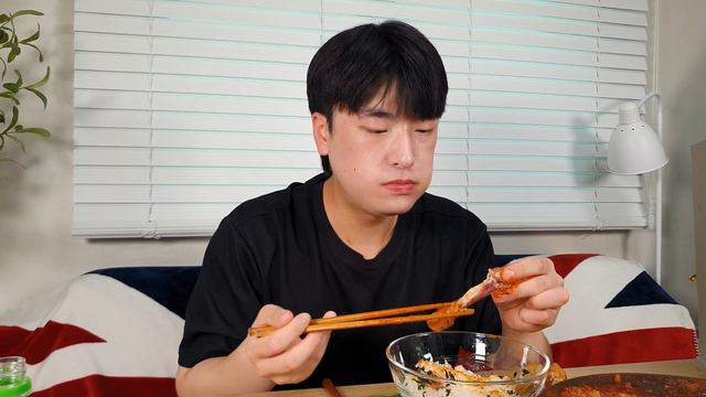 도리세끼 ^ 닭다리로 만든 🔥매운 닭볶음탕에 당면 팍팍 ! 🍚 흰 쌀밥에 김치, 단무지까지~ 집밥먹방 ASMR real sound ^ ft. 소주 ^ MUKBANG モッパン