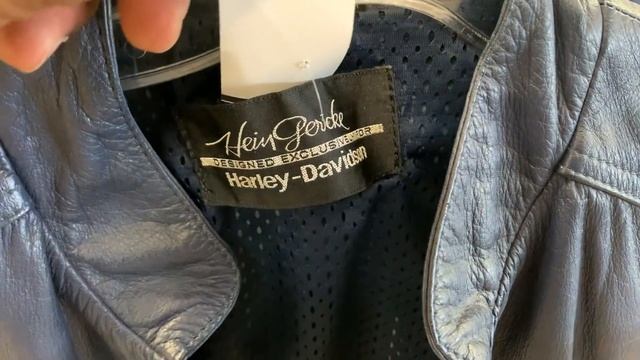 THIS IS STARTING TO GET OUT OF CONTROL! смотреть онлайн