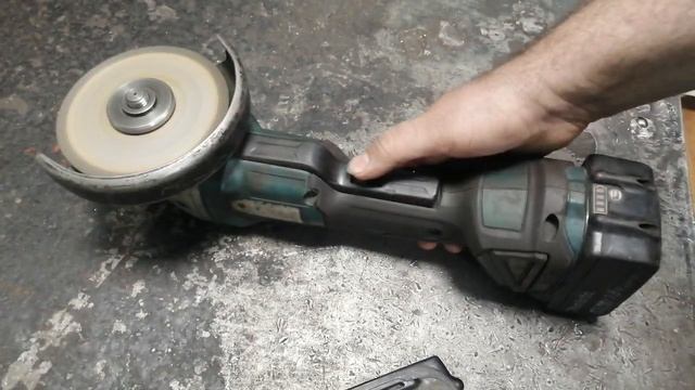 Makita не работает ушм, болгарка, аккумуляторная Makita, что делать? смотреть онлайн