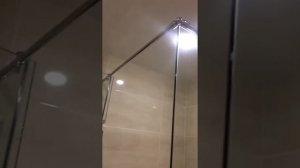 Душевая кабинка для ванной комнаты