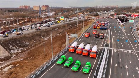 Сергей Собянин дал старт движению по путепроводу через МЦД-3 на Ленинградском шоссе
