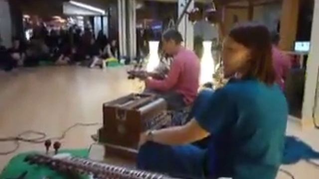 hari_taal_clouds.ru_.m4v смотреть онлайн