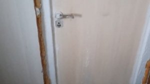 Худшие замки для входных дверей / Замки, способные нанести травму