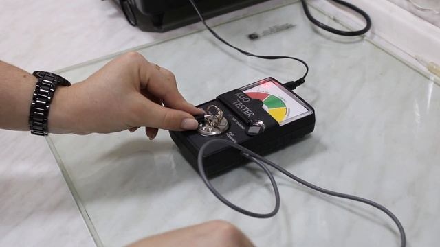 Лаборатория "Непродовольственных товаров".Мастер класс "Определение подлинности драгоценных камней" смотреть онлайн