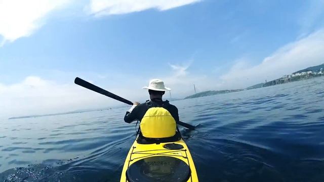 Переход Уссурийского залива на каяке смотреть онлайн