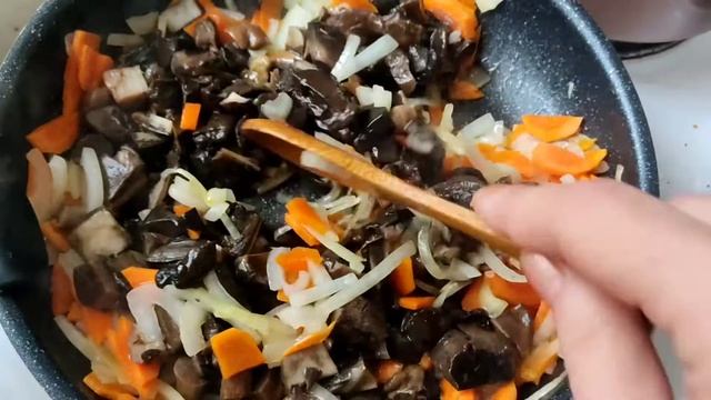 Готовим вкусную гречку! С грибами и тушенкой! Из невкусной гречи готовим вкусную! #поваротбога