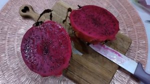 Питахайя с красной мякотью, драконий фрукт экзотический