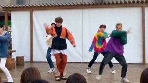 Ли Джун Ён на сцене