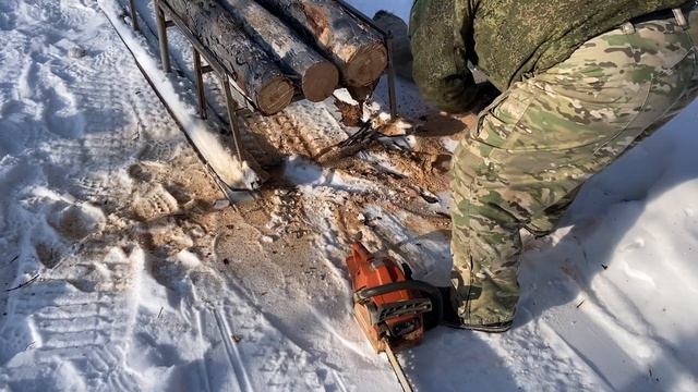 Охота на соболя. Второй день закрытия капканов на охотничьем участке и снова удача. смотреть онлайн