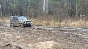 Нива сафари 530 против уаза.