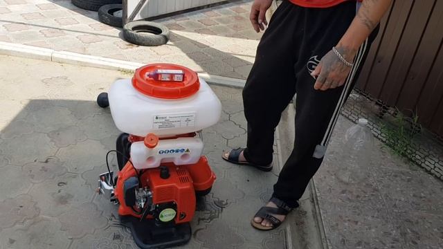 Опрыскиватель бензиновый ОБ-2. Без этого он работать у вас не будет. Обзор. смотреть онлайн