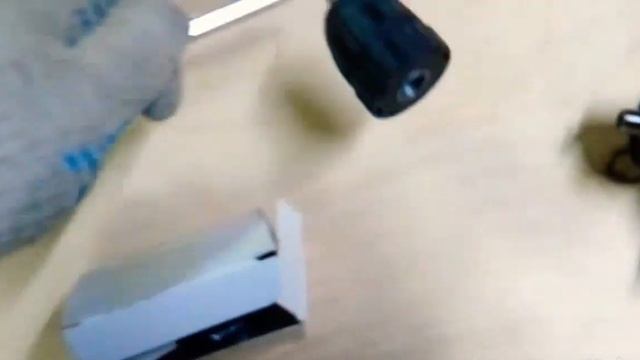 Makita DF0300 замена патрона смотреть онлайн