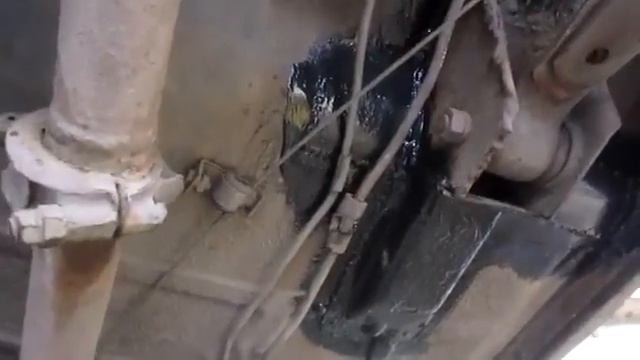 Москвич. Сварка крепления рессоры. смотреть онлайн