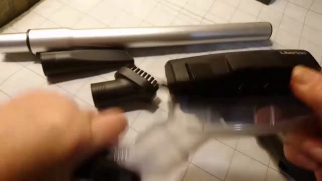 Пылесос ручной компактный Liberton LVC-606C Безмешковый мини пылесос ЧЕСТНЫЙ ОБЗОР Vacuum Cleamer смотреть онлайн