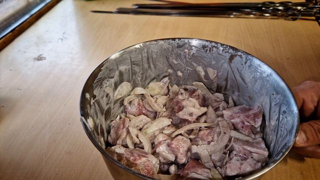 Schaschlik. Зимний шашлык на красном вине! смотреть онлайн