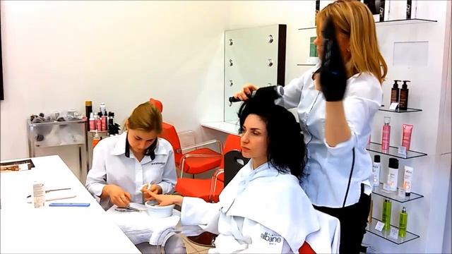 Лечение волос Camille Albane с маслом карите смотреть онлайн