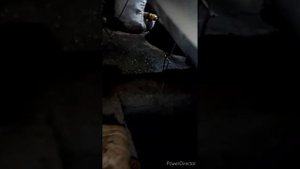 Honda FIT замена тросика ручного тормоза.