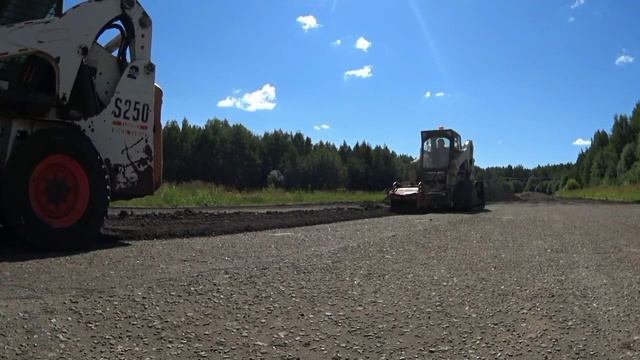 Bobcat , фрезеровка асфальта дорожной фрезой смотреть онлайн