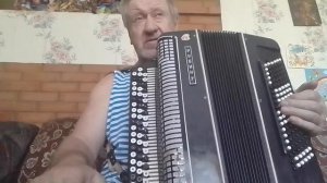 Тренировка пальчиков на баяне.