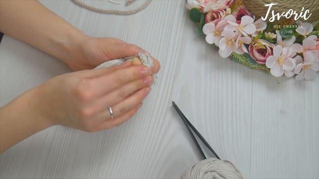 Macrame doll / Кукла из ниток в рамке / Макраме /  DIY TSVORIC