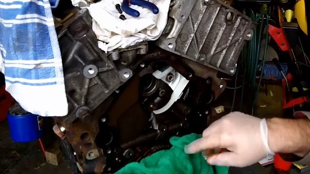 2002 Ford Explorer 4.0L left timing chain cassette, i got it without removing heads смотреть онлайн