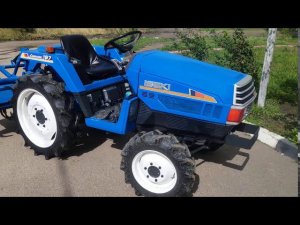 Японский трактор ISEKI TU197