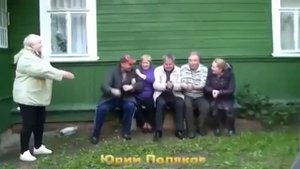 Рождённым в СССР посвящается. Песня №1 сов.дискотек:"Ну, как же это всё - мы не сберегли с тобой?!"