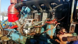 Он просто зашептал. Работа двигателя д-37 на холостых оборотах.