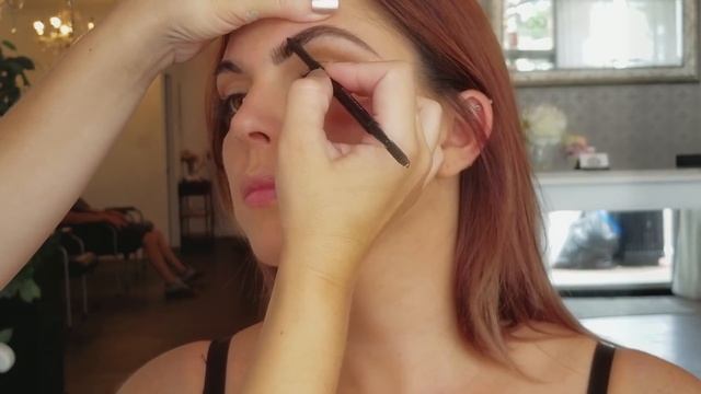 ASMR: Real Makeup Application смотреть онлайн