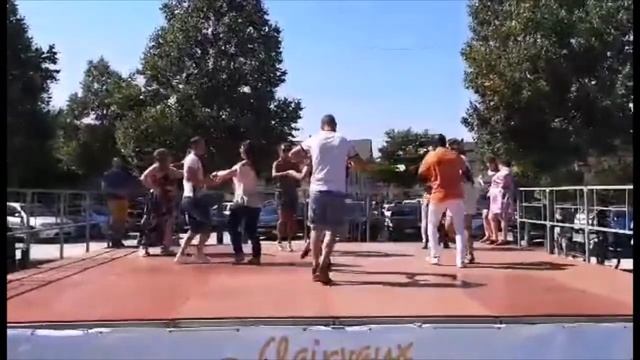 Forum des Associations Clairvaux Les Lacs - Bachata смотреть онлайн