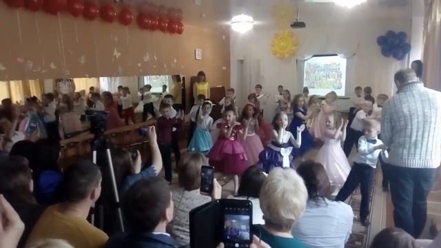 Флешмоб "Мы маленькие звёзды" смотреть онлайн