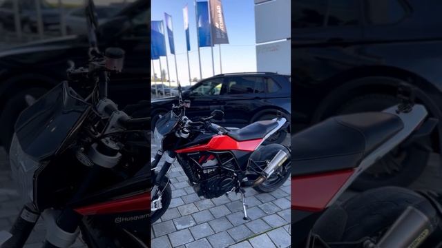 Шайба прилетела в стекло смотреть онлайн