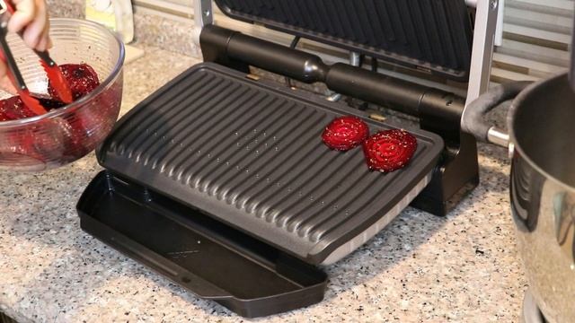 Вы полюбите свеклу с первого кусочка. Салат свекла с брынзой. TEFAL OptiGrill+ XL