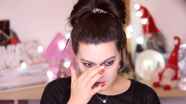 [НОВОГОДНИЙ МАКИЯЖ КОСМЕТИКОЙ MAC] смотреть онлайн