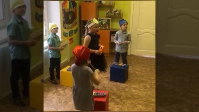 Музыкальная игра «Послушай - угадай!» смотреть онлайн