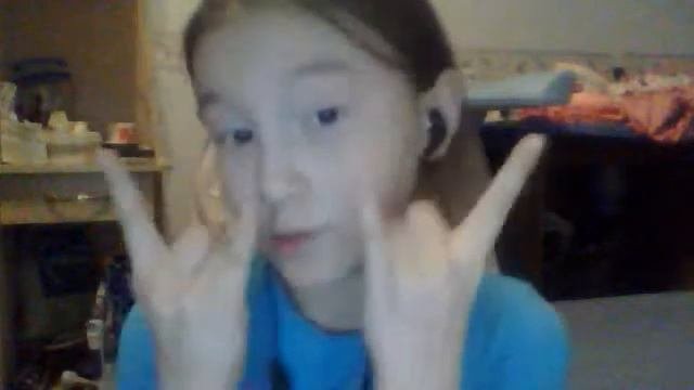 что подарить подруге на 12 лет