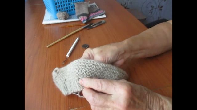 Как сделать петли в готовом вязанном изделии. Видео 2. смотреть онлайн