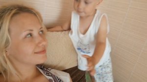 Малыш говорит Мама