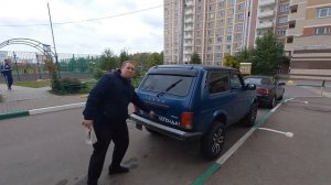 СКРИП от двери багажника НИВЫ