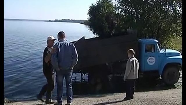 В матырское водохранилище выпустили тонны белого амура