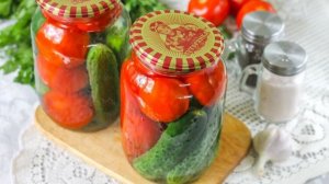 Маринованные огурцы с помидорами