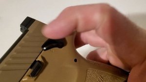 M17: the U.S. ARMY's Sig Sauer P320 (.177 Pellet Pistol) Air Powered Co2 Handgun
