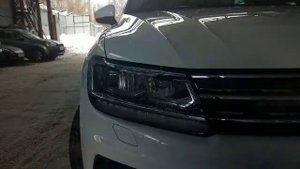 VW Тигуан 2: активация перемигивания ДХО с поворотником