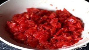 Томатный соус с морковью и сельдереем