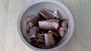 Как пожарить рыбу на воде, без брызг и пригоревшего масла! Хрустящая жареная рыба на сковороде