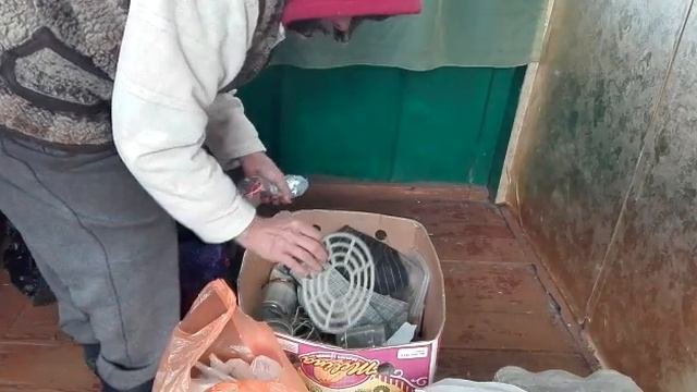 Расхломляю барахло / Пенал готов / Жизнь в селе.