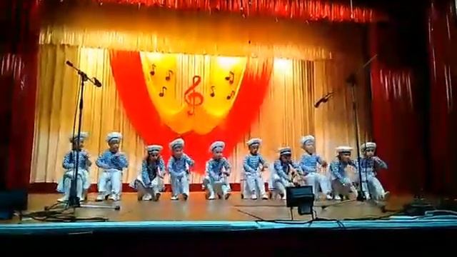 Ансамбль ложкарей "Аленка", р.н.п. "Яблочко"