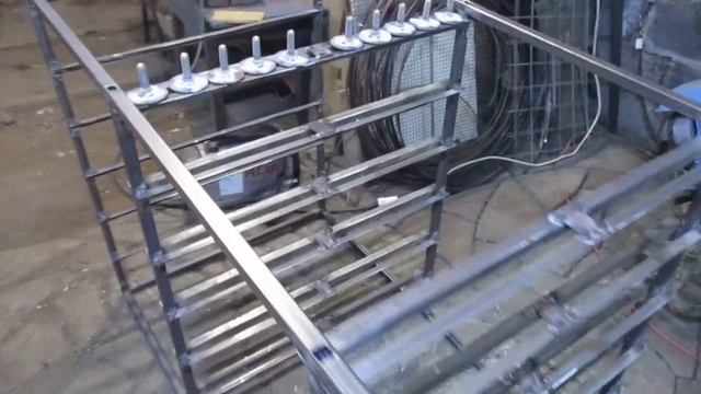 стол-верстак из профильной трубы. смотреть онлайн