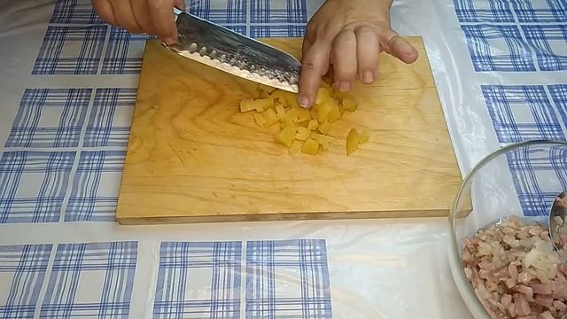 Пирожки с беконом и картошкой смотреть онлайн